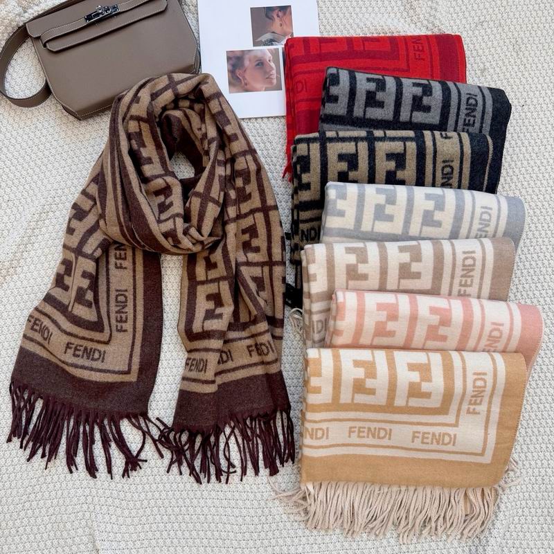 New scarf 0813f